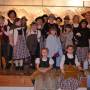 2016_01_05_horibergler_trachtlerkinder_beim_ankloepfeln.jpg